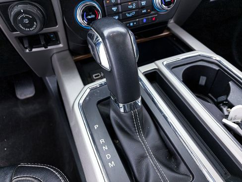 Used 2019 Ford F150 Lariat w/ Equipment Group 502A Luxury image 30