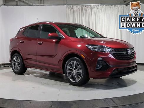 Used 2022 Buick Encore GX Select w/ Sport Touring Package image 2