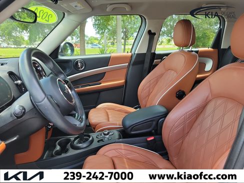 Used 2024 MINI Cooper Countryman S w/ Signature Upholstery Package FWD image 19
