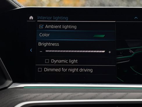 Used 2022 BMW X7 xDrive40i w/ M Sport Package image 26