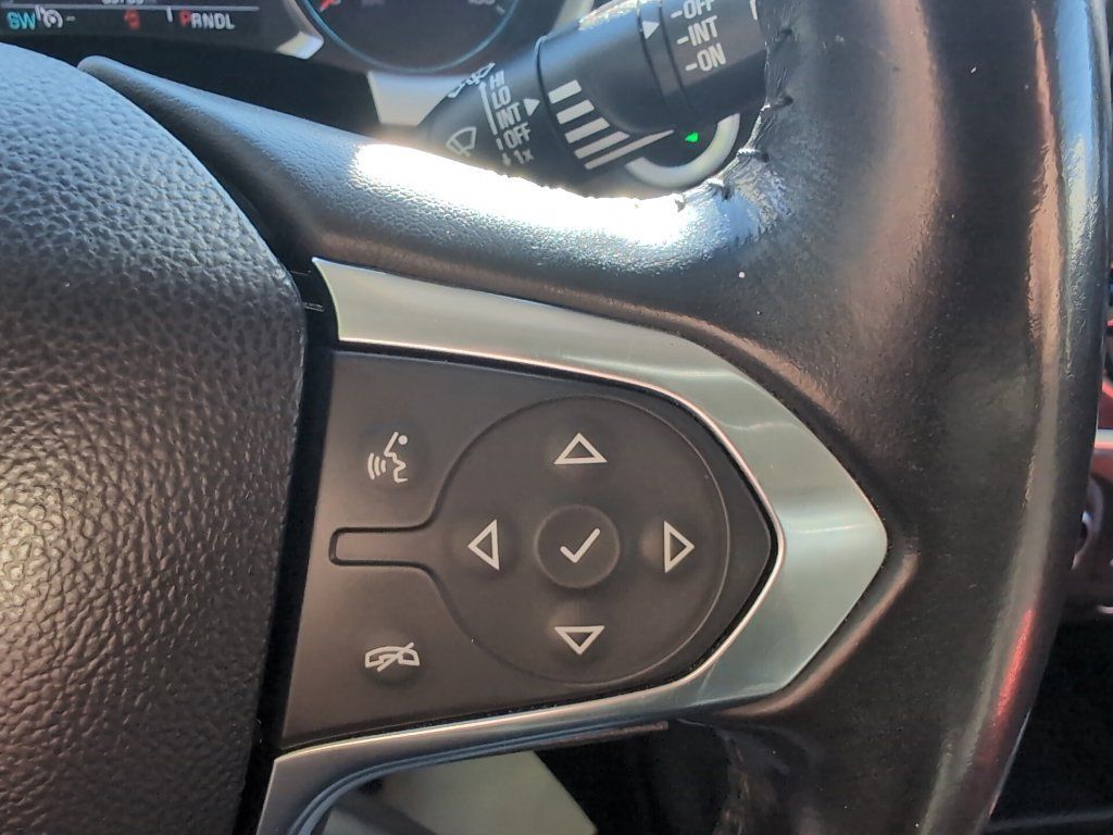 Used 2018 Chevrolet Traverse LT AWD/4WD image 17