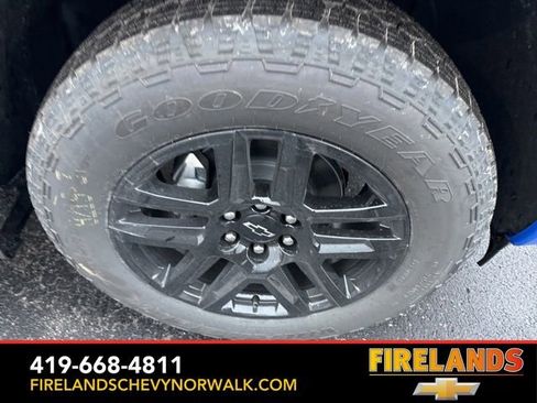 New 2025 Chevrolet Silverado 1500 RST image 11