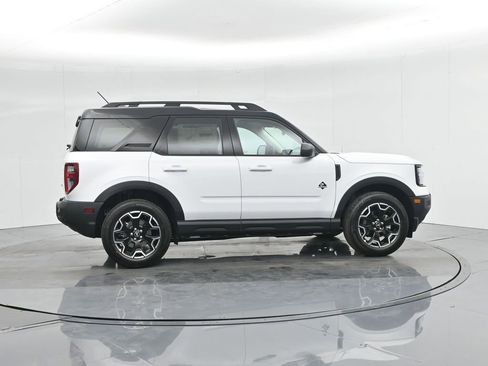 New 2025 Ford Bronco Sport Outer Banks image 10