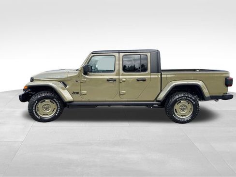 New 2026 Jeep Gladiator Willys AWD/4WD image 4