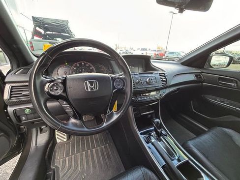 Used 2017 Honda Accord Sport Special Edition image 21