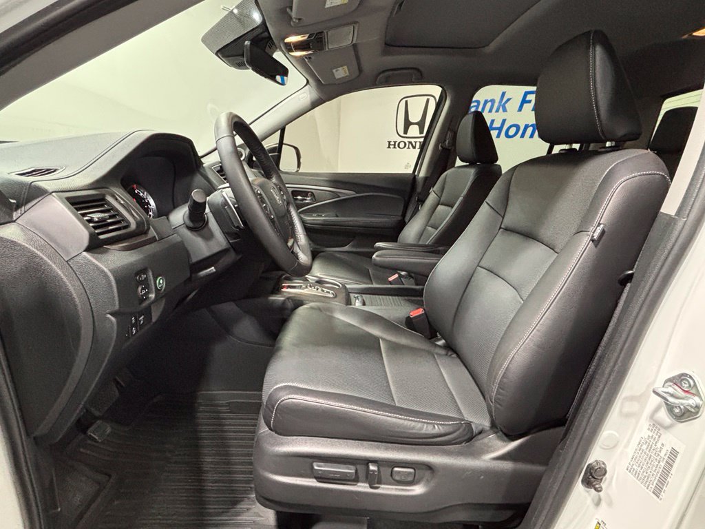 Certified 2023 Honda Ridgeline RTL image 24