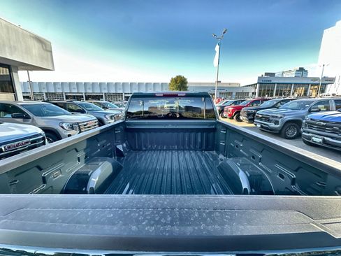 New 2026 Chevrolet Silverado 1500 LT image 25