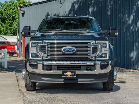 Used 2022 Ford F450 Lariat w/ Lariat Ultimate Package AWD/4WD image 9