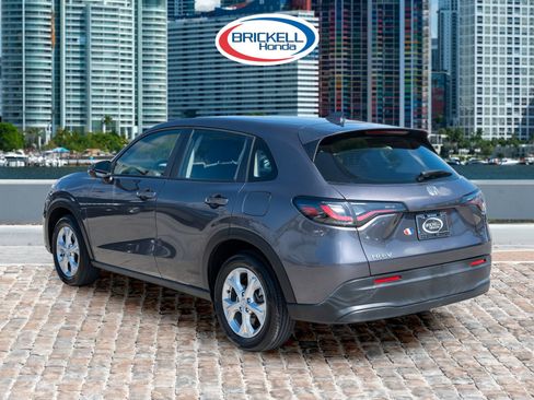 Certified 2023 Honda HR-V LX image 7