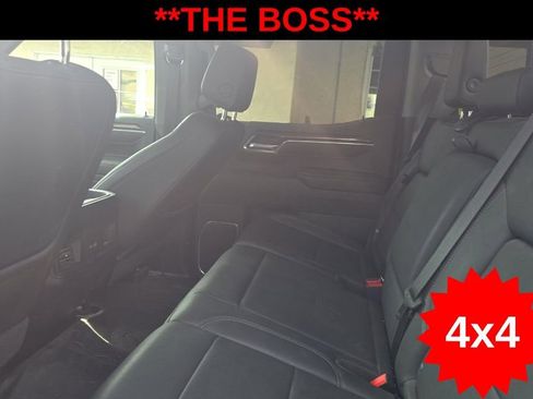 Used 2023 Chevrolet Silverado 1500 LT Trail Boss w/ LT Trail Boss Premium Package image 8