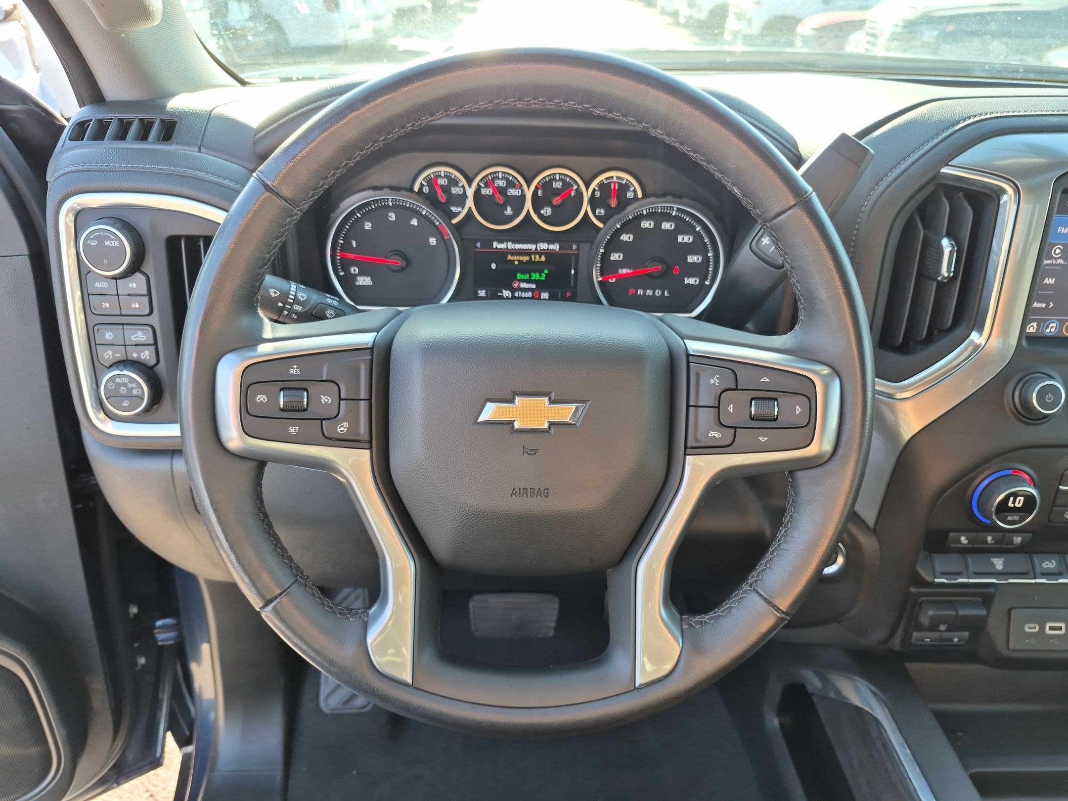 Used 2022 Chevrolet Silverado 3500 LTZ AWD/4WD image 17