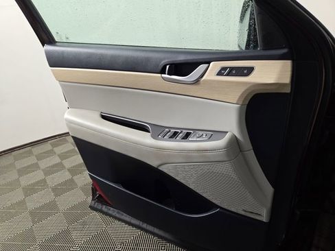 Used 2023 Hyundai Palisade Limited image 29