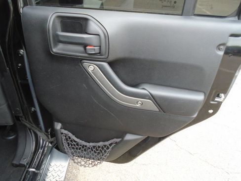 Used 2016 Jeep Wrangler Unlimited Sport w/ Quick Order Package 24S image 9