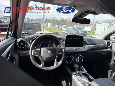Used 2025 Chevrolet Blazer LT image 16
