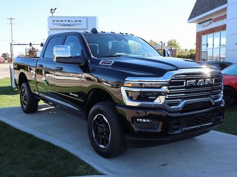 Used 2025 RAM 2500 Laramie image 4