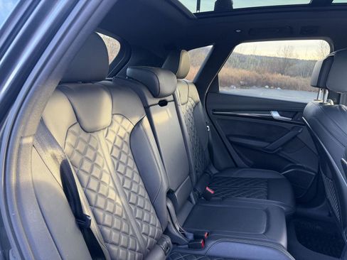 Used 2018 Audi SQ5 Prestige image 38