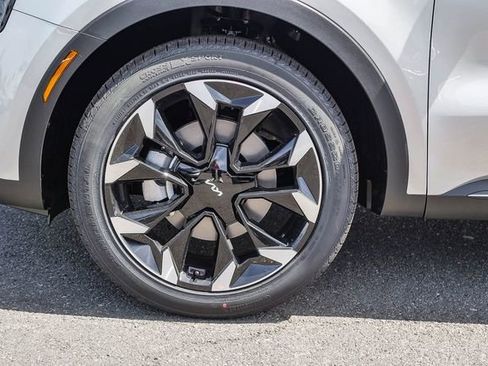 New 2026 Kia Sorento EX FWD image 10