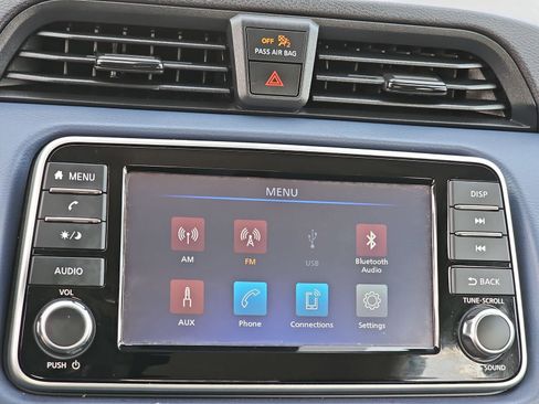 Used 2024 Nissan Versa SV image 22