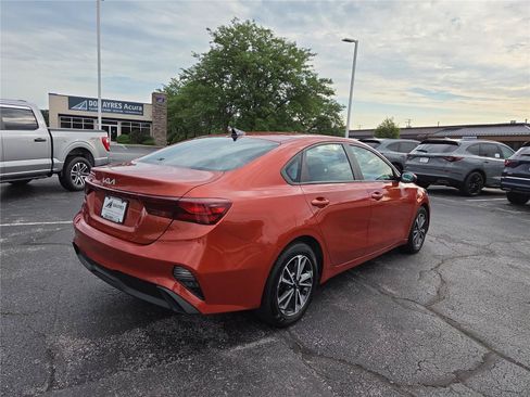 Used 2023 Kia Forte LXS FWD image 29