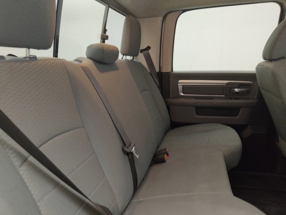 Used 2019 RAM 1500 Classic SLT w/ Protection Group AWD/4WD image 19