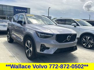 Used 2026 Volvo XC40 B5 Plus AWD/4WD video 1