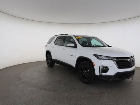 Used 2023 Chevrolet Traverse LT FWD image 28