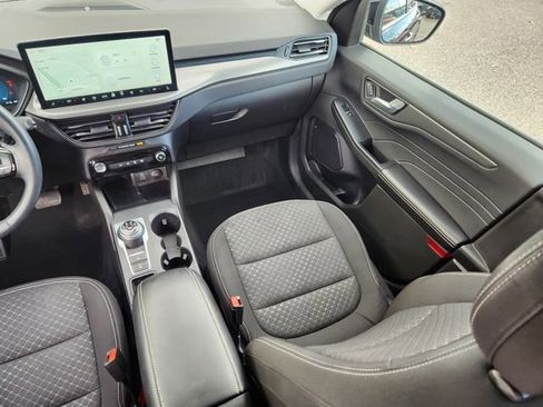 Used 2023 Ford Escape Active image 15