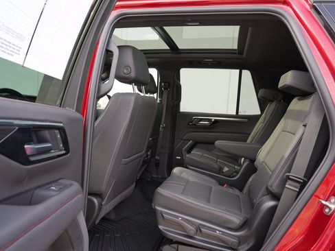 Used 2025 Chevrolet Tahoe RST w/ RST Capability Package AWD/4WD image 19