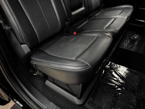 Used 2022 Ford F250 Lariat w/ Black Appearance Package AWD/4WD image 41
