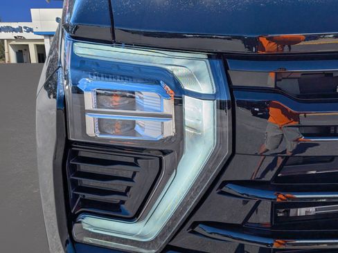 New 2026 Chevrolet Silverado 2500 LT w/ Trail Boss Package image 4