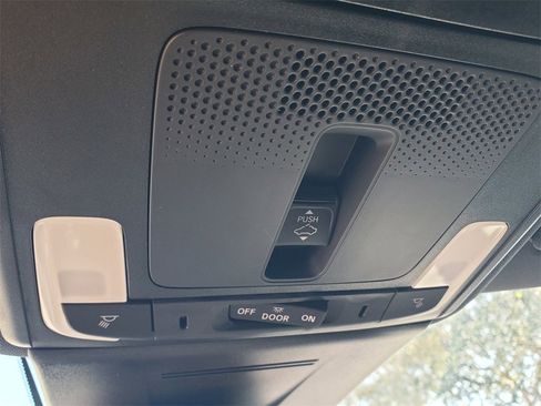 Used 2025 Acura Integra A-Spec image 31