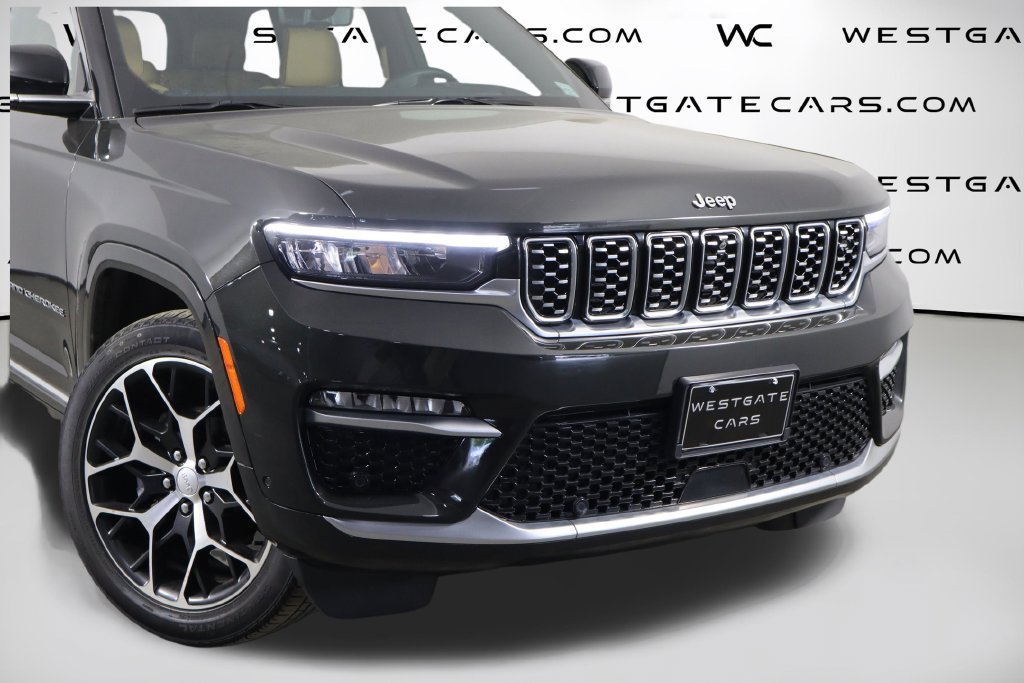 Used 2023 Jeep Grand Cherokee Summit AWD/4WD image 60