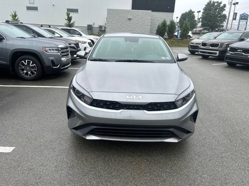 Certified 2024 Kia Forte LXS w/ LXS Technology Package FWD image 2