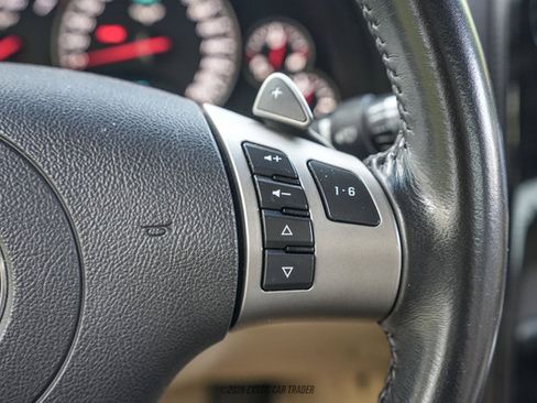 Used 2009 Chevrolet Corvette Coupe w/ Preferred Equipment Group RWD image 32