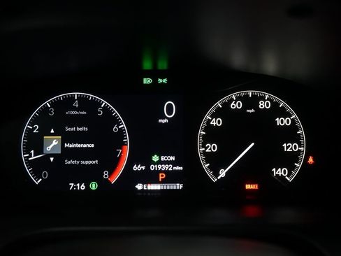 Used 2025 Honda HR-V LX image 15