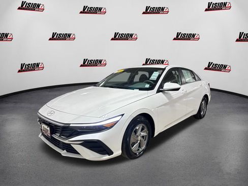 New 2025 Hyundai Elantra SE FWD image 1