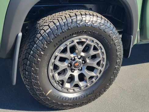 New 2026 Nissan Frontier PRO-4X w/ Pro Premium Package AWD/4WD image 3