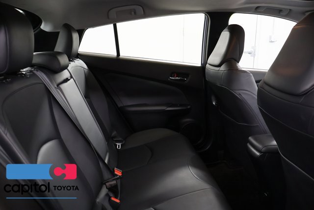 Used 2016 Toyota Prius Four w/ Advanced Technology Package FWD image 30