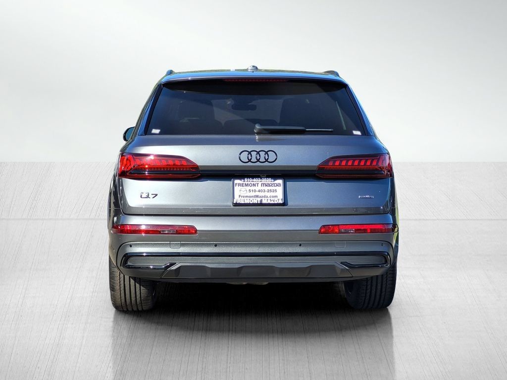Used 2022 Audi Q7 3.0T Premium Plus w/ Premium Plus Package AWD/4WD image 5