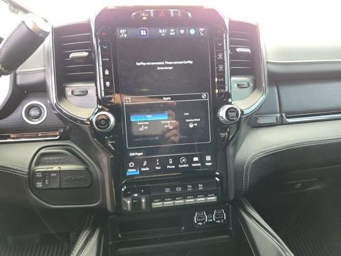 Used 2024 RAM 2500 Limited image 16