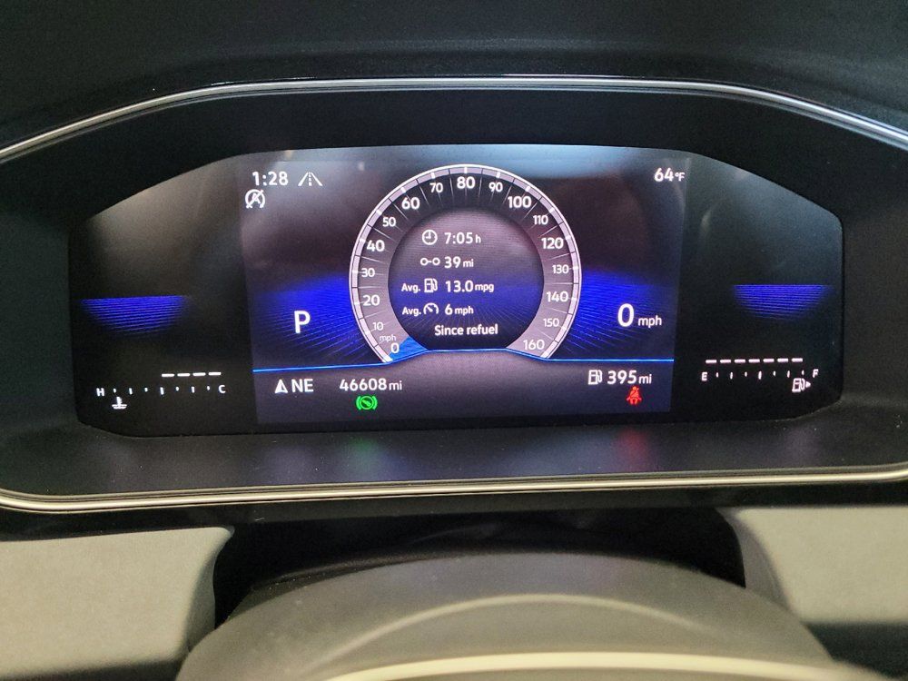 Used 2025 Volkswagen Jetta SE FWD image 23