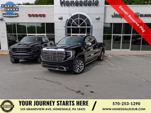 Used 2023 GMC Sierra 1500 Denali w/ Denali Reserve Package AWD/4WD image 1