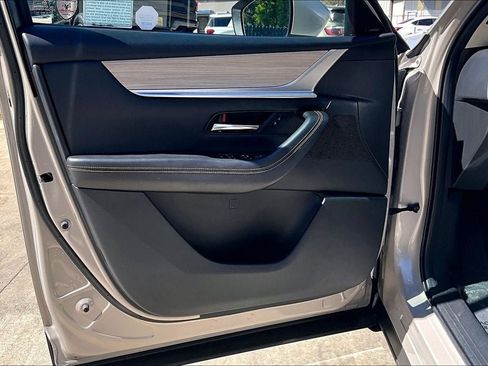 Used 2024 MAZDA CX-90 Plug-In Hybrid w/ Premium Pkg image 26