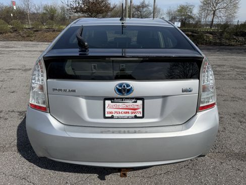Used 2010 Toyota Prius Two image 9