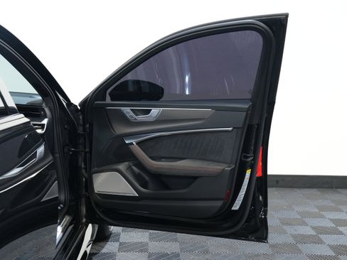 Used 2024 Audi RS 6 performance image 23