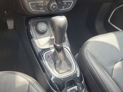 Used 2021 Jeep Compass Limited AWD/4WD image 29