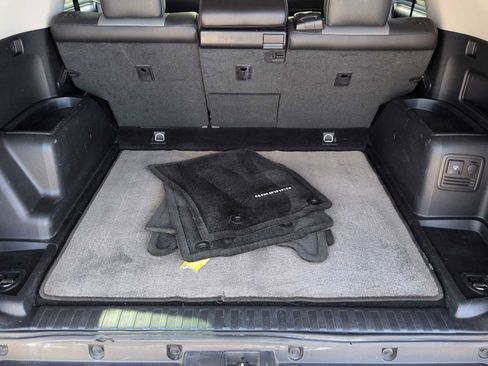 Used 2017 Toyota 4Runner SR5 Premium image 32