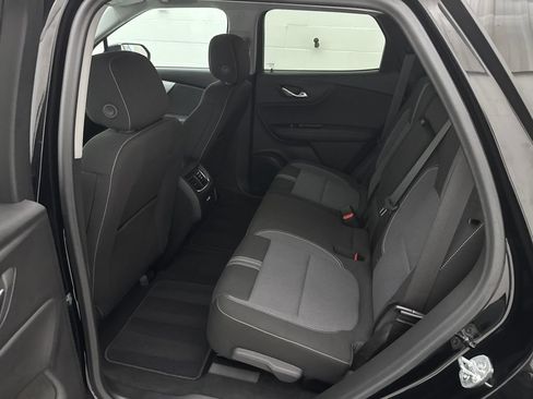 Used 2025 Chevrolet Blazer LT w/ Convenience Package FWD image 38