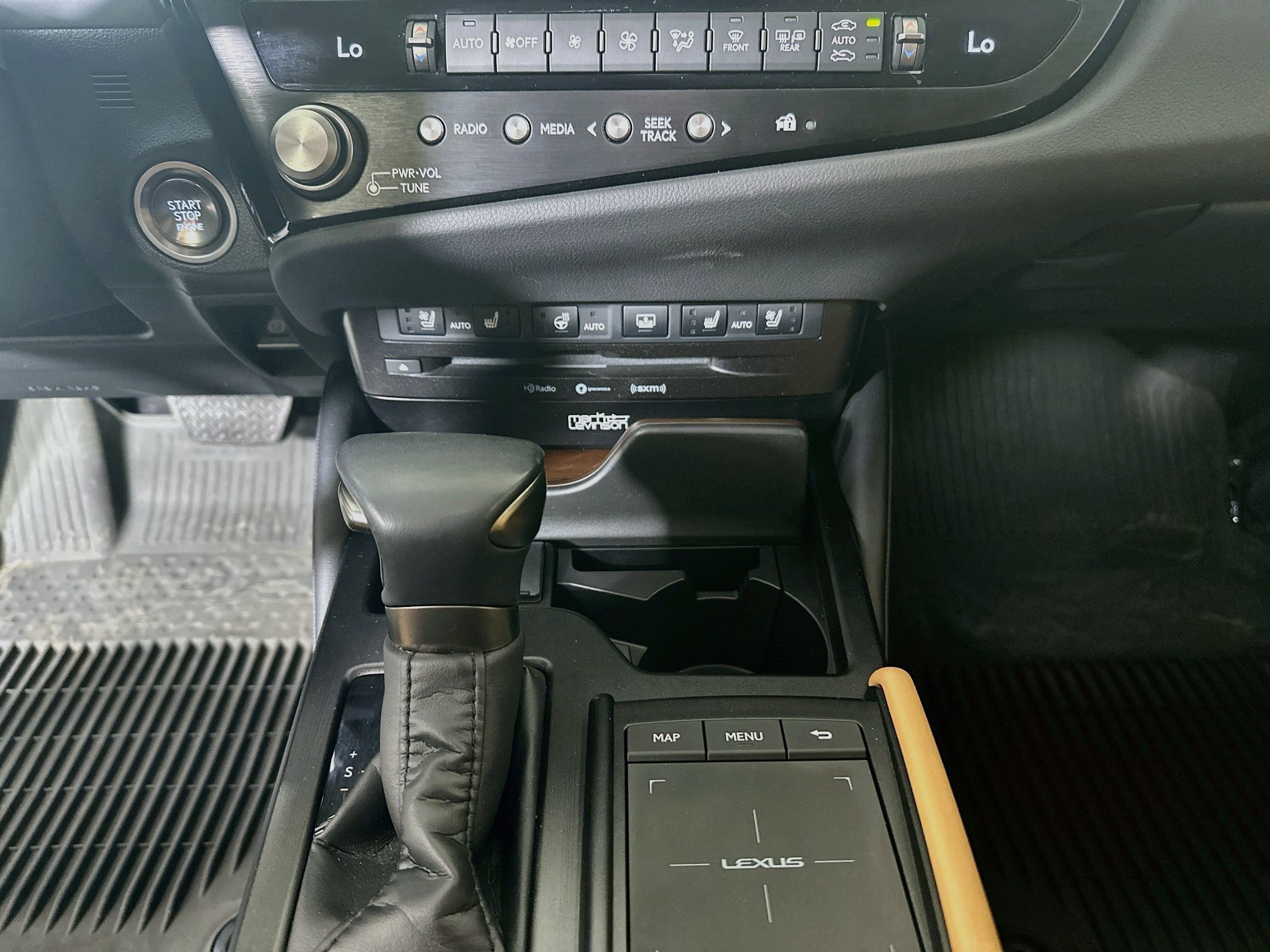 Used 2022 Lexus ES 350 Ultra Luxury w/ Accessory Package 2 FWD image 23