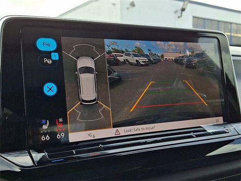 New 2026 Volkswagen Atlas Cross Sport SEL Premium R-Line image 12